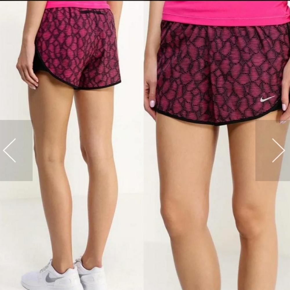 Nike Women's Pink and Black Patterned Dri-Fit Lined Athletic Shorts Medium
